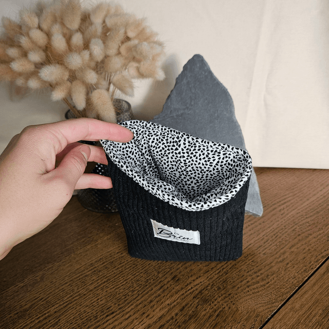 Housse de livre noire format Poche 