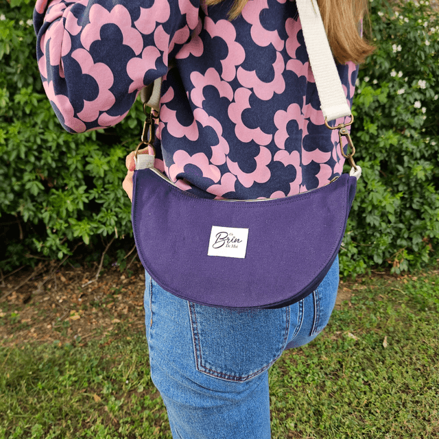 Sac demi-lune bleu marine