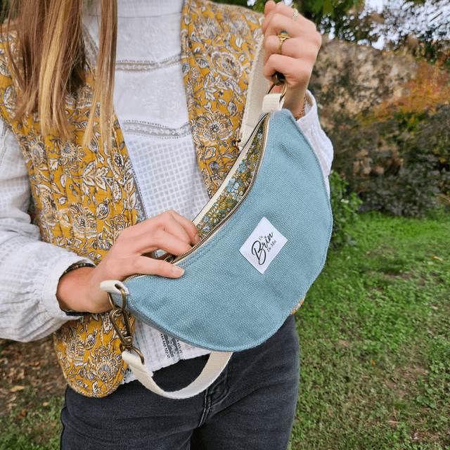 Sac demi-lune bleu